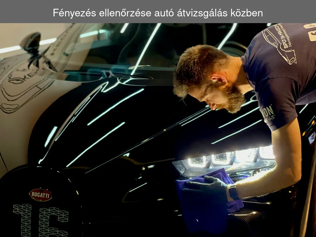 Fényezés ellenőrzése autó átvizsgálás közben